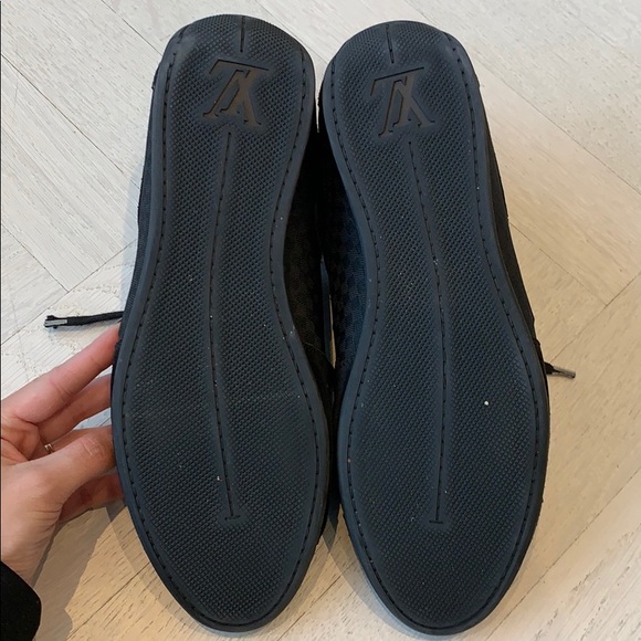 Louis Vuitton Men’s Black Sneakers - Picture 5 of 5